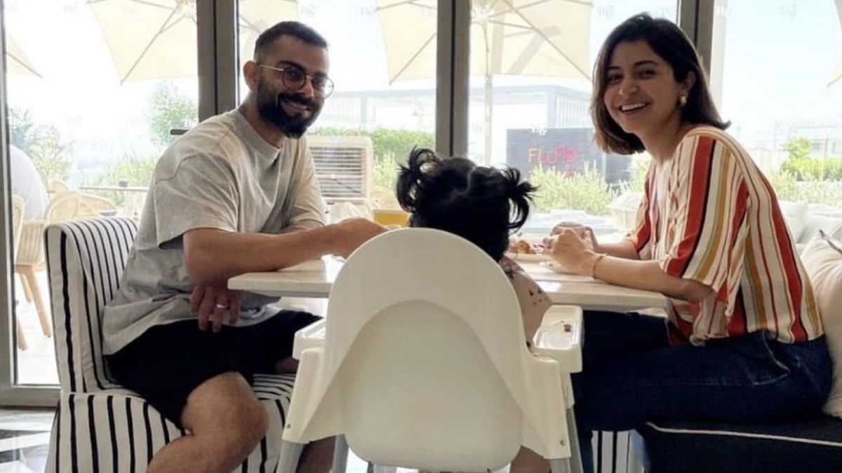 Virat Kohli along with his wife Anushka Sharma