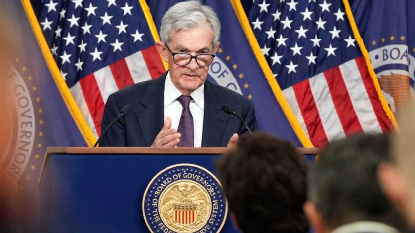 US Fed Cuts Benchmark Rate