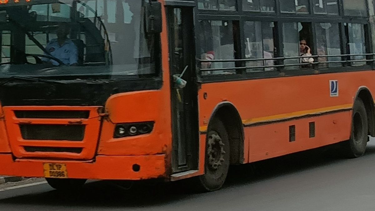 Good News For Commuters! Noida-Greater Noida Depot Set To Receive 100 New CNG Buses Soon - Check Details