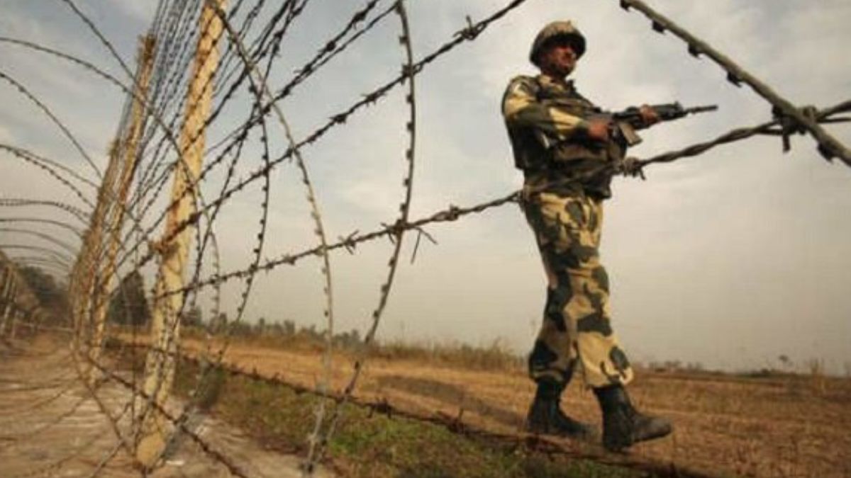 BSF Busts Cross-Border Smuggling Racket Operating From Pakistan, Intercepts Drone, Recovers Heroin 