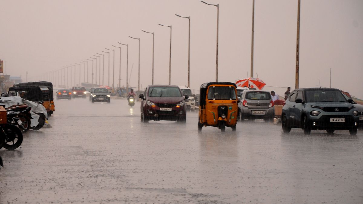 Chennai, Tamil Nadu Weather Update: IMD Predicts Heavy Rain, Issues Yellow Alert! Temperature, AQI, Forecast For Next 7 Days