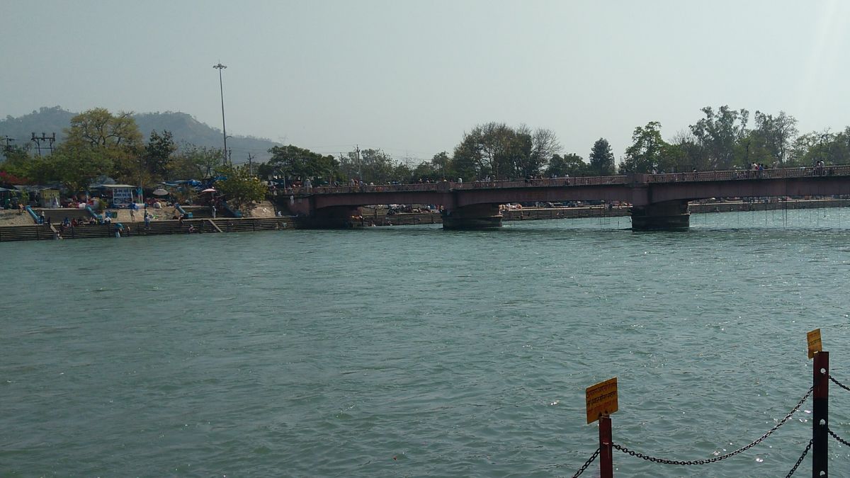 Haridwar: Ganga Water Quality Classified As Category ‘B’ – Is It Safe for Drinking and Bathing?