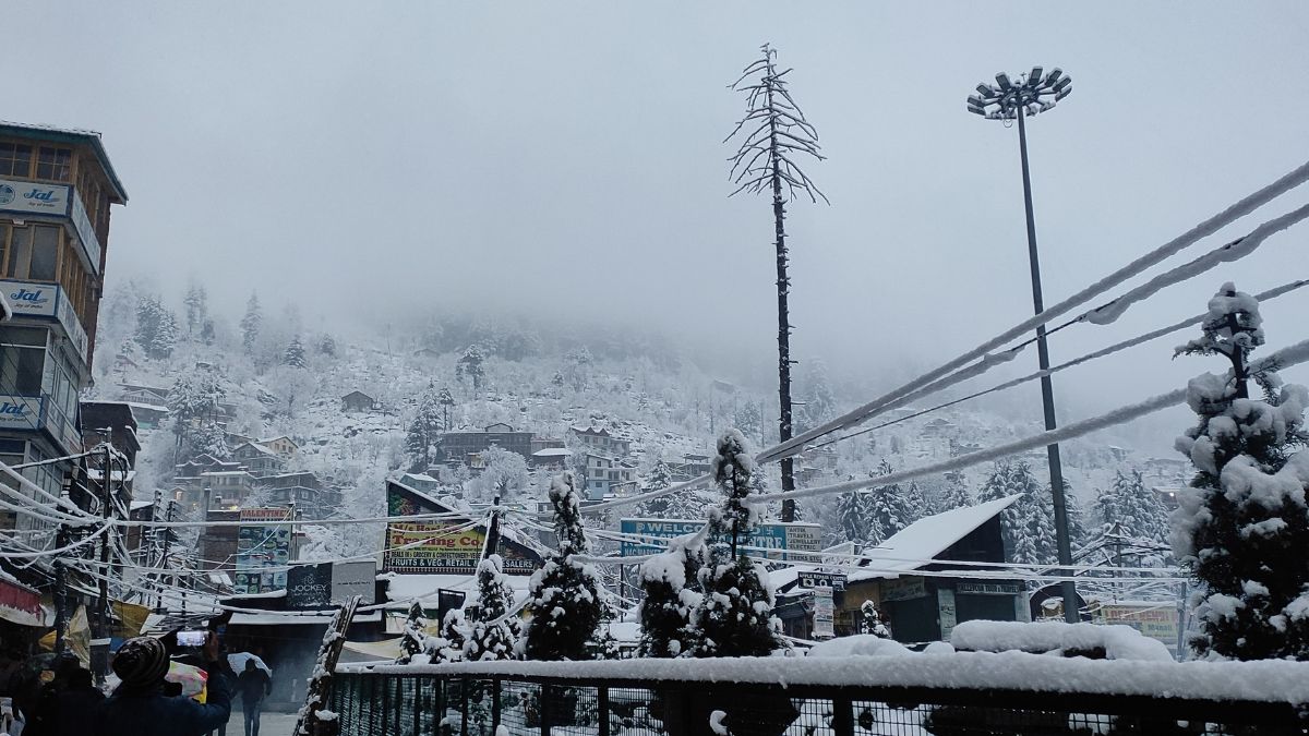 Manali, Himachal Pradesh Weather Update Today: Temperature, IMD Forecast for Next 7 Days