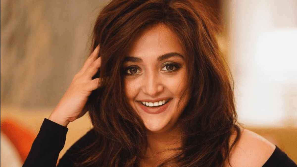 Monali Thakur