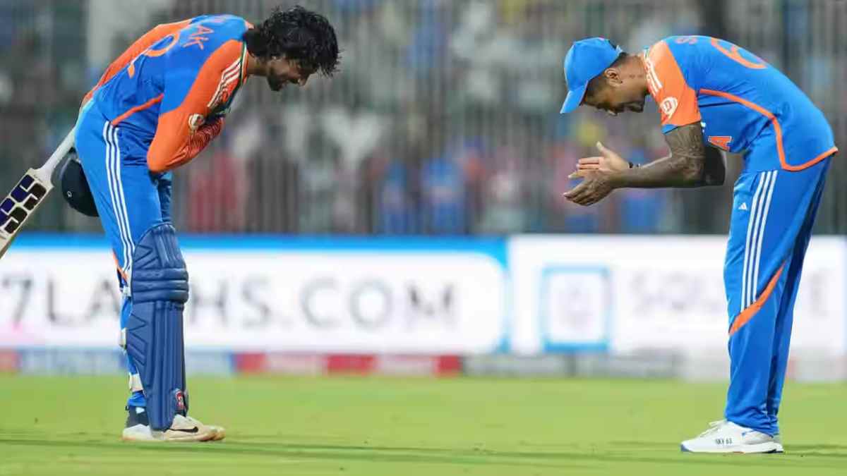 Suryakumar Yadav bows down in front of Tilak Varma