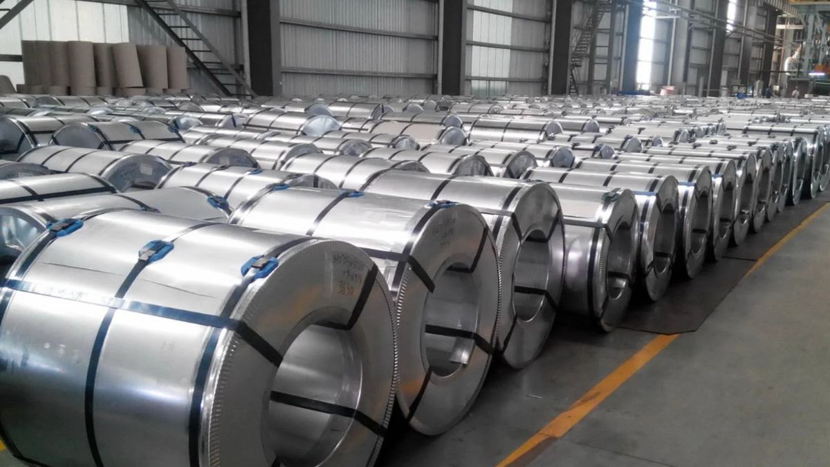 India Set To Lead Global Steel Demand With 8-9% Growth In 2025: CRISIL