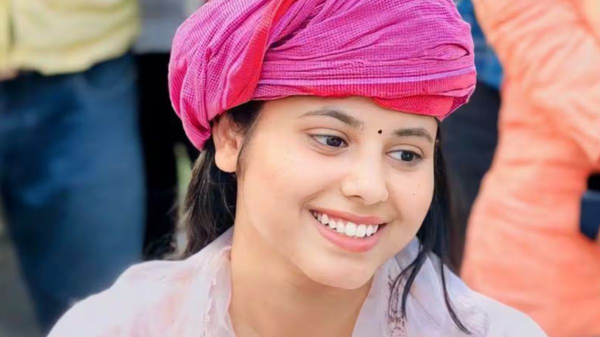 Who Is Priya Saroj? Samajwadi Party MP, 26, In The News For Engagement Rumours With Rinku Singh-1-2-3