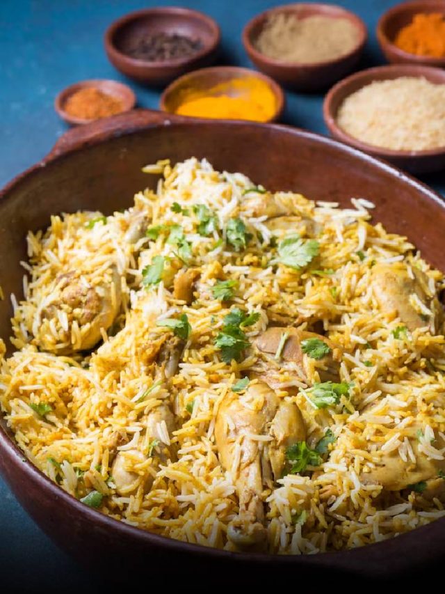 How To Make Andhra-Style Chicken Pulao At Home