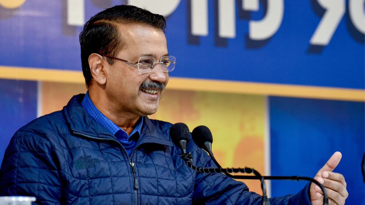 Delhi Assembly Elections 2025: Arvind Kejriwal Releases AAP’s Manifesto, Announces 15 'Kejriwal Ki Guarantees'