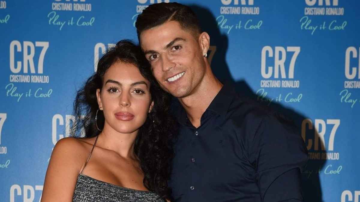 ronaldo with wife -1-2-3