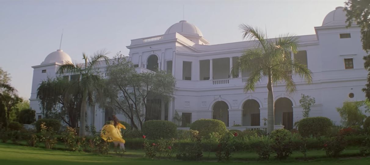 Movies that were shot in Pataudi Palace-1-2-3-4-5