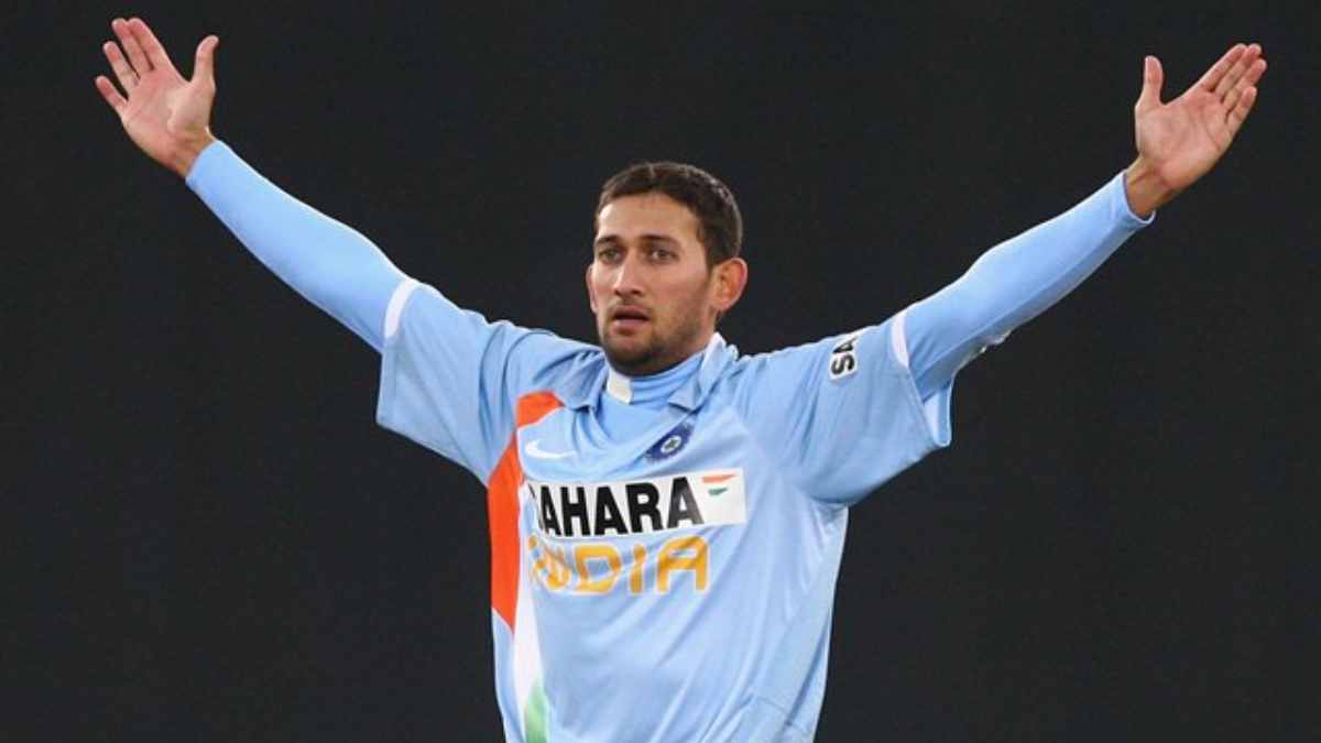 Harbhajan Singh To Ajit Agarkar: 5 Legendary Indian Bowlers Who Defined ODI Success-1-2-3-4