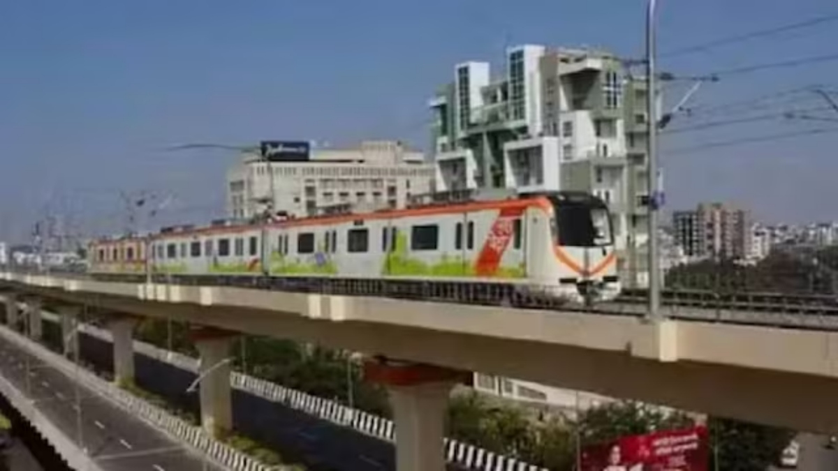 Double-decker flyover