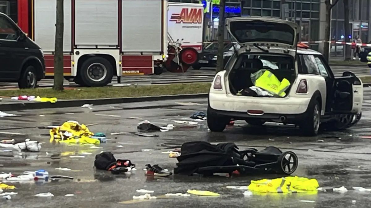 Germany: At Least 20 Injured, Including Children As Driver Rams Car Into Crowd In Munich