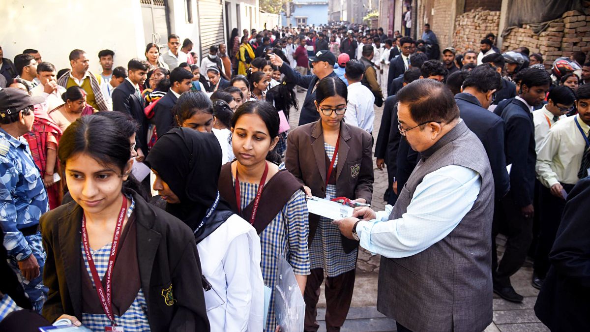 CBSE Refutes Class 10 And 12 Paper Leak Allegations, Threatens Legal Action Against Misinformation