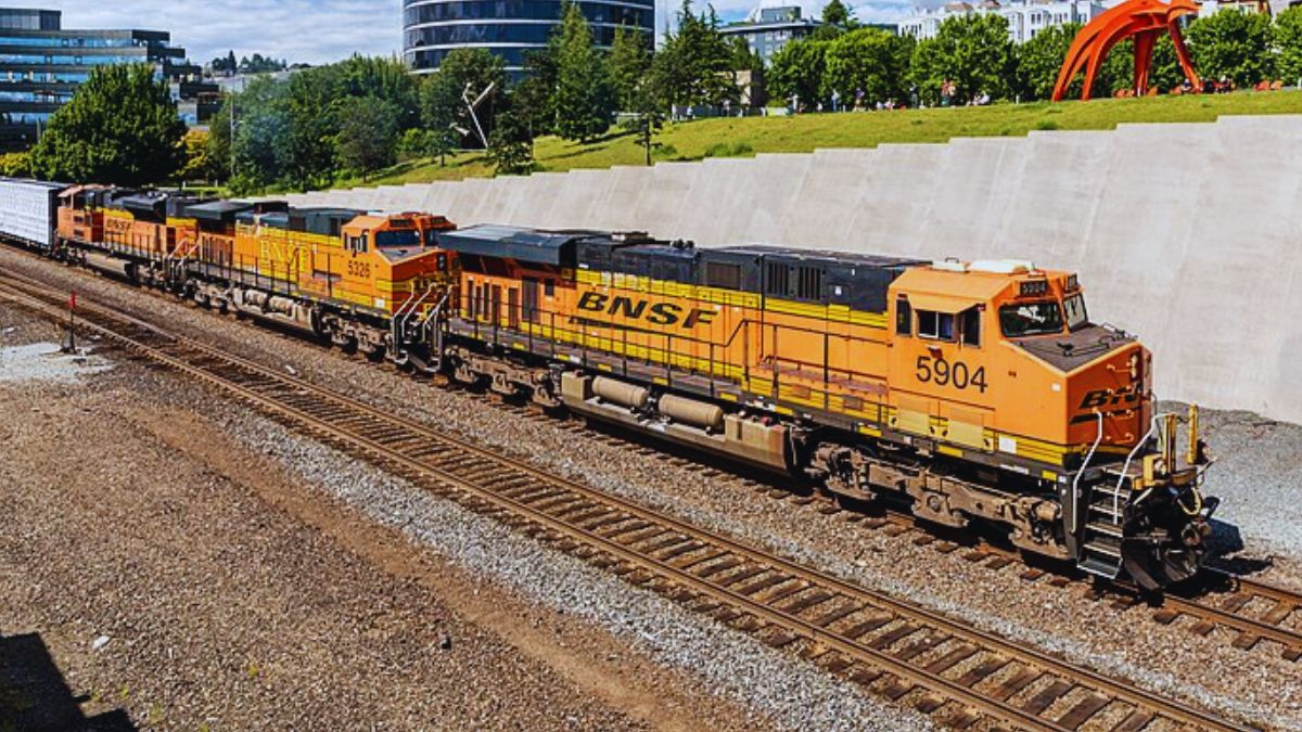 US: Over $2 Million In Nike Sneakers Stolen From Moving Train – How Were The Suspects Caught?