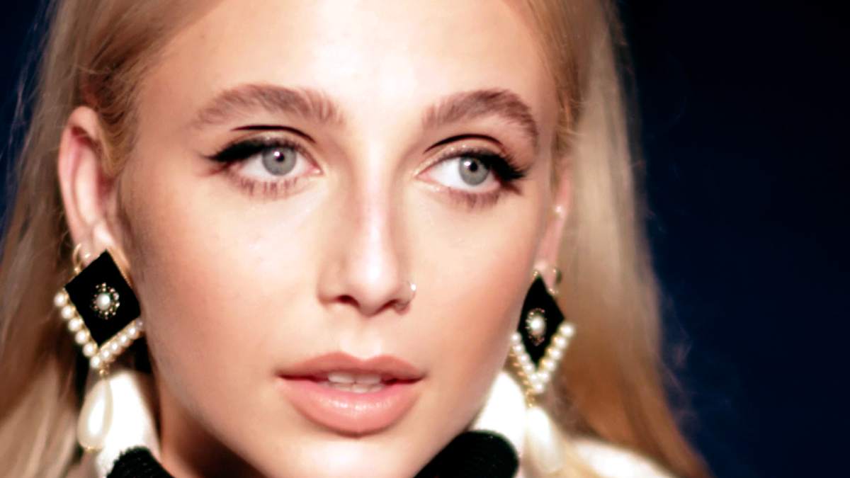 International Womens Day 2025: Gen Z’s Most Powerful Female Icons! Check Who's On Top!-1-2-3-4