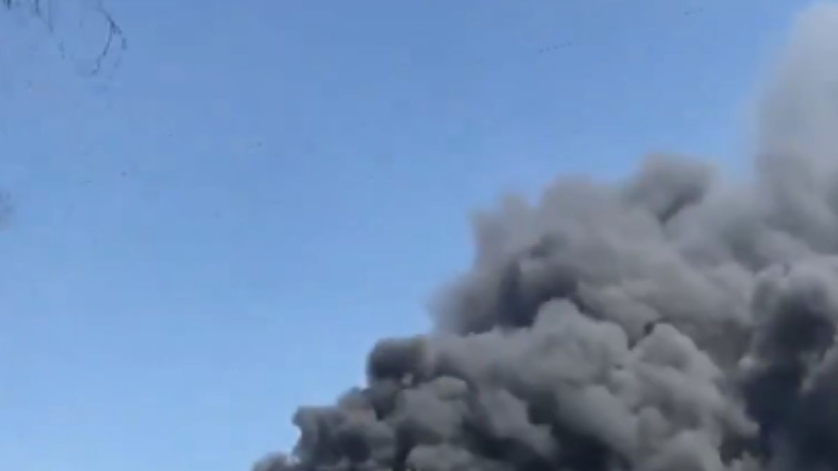 Massive Fire Breaks Out At Cooler Factory In Greater Noida’s Surajpur, Firefighting Efforts Underway | Watch