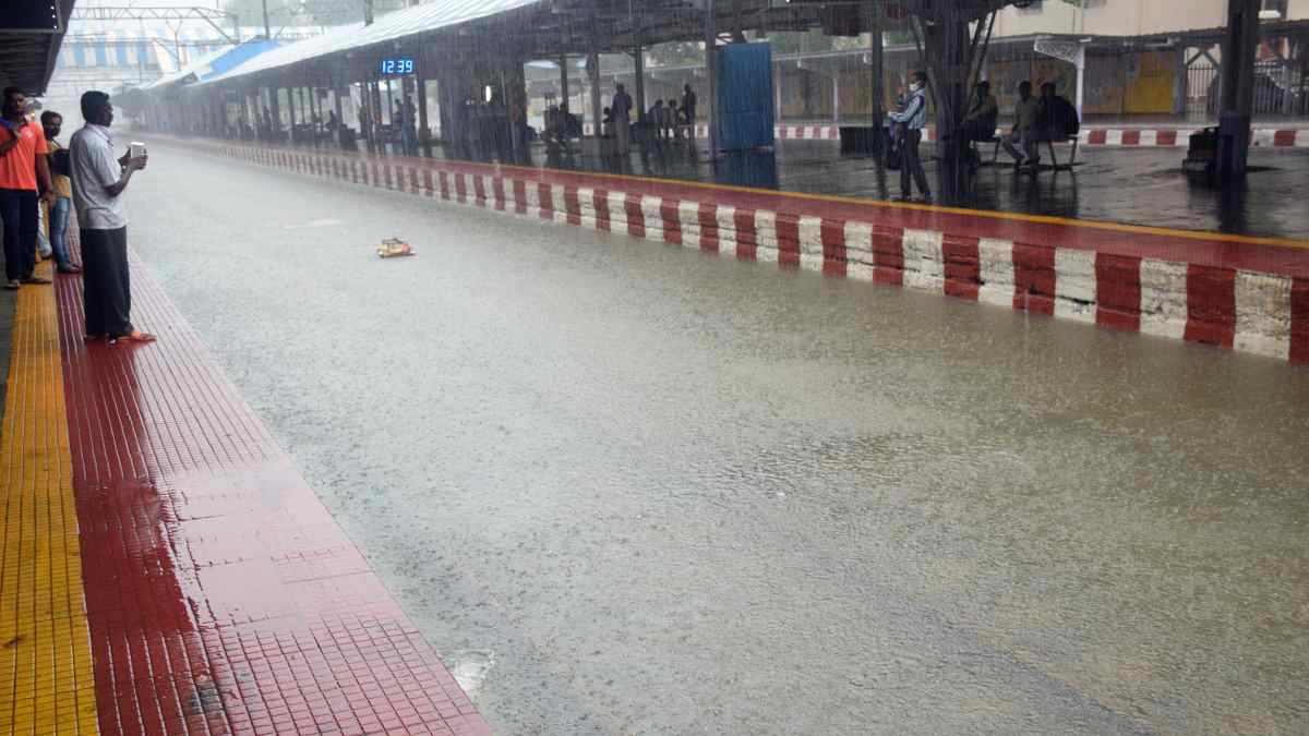 IMD Weather Update: Heavy Rain To Lash Tamil Nadu, Kerala; Heatwave ...