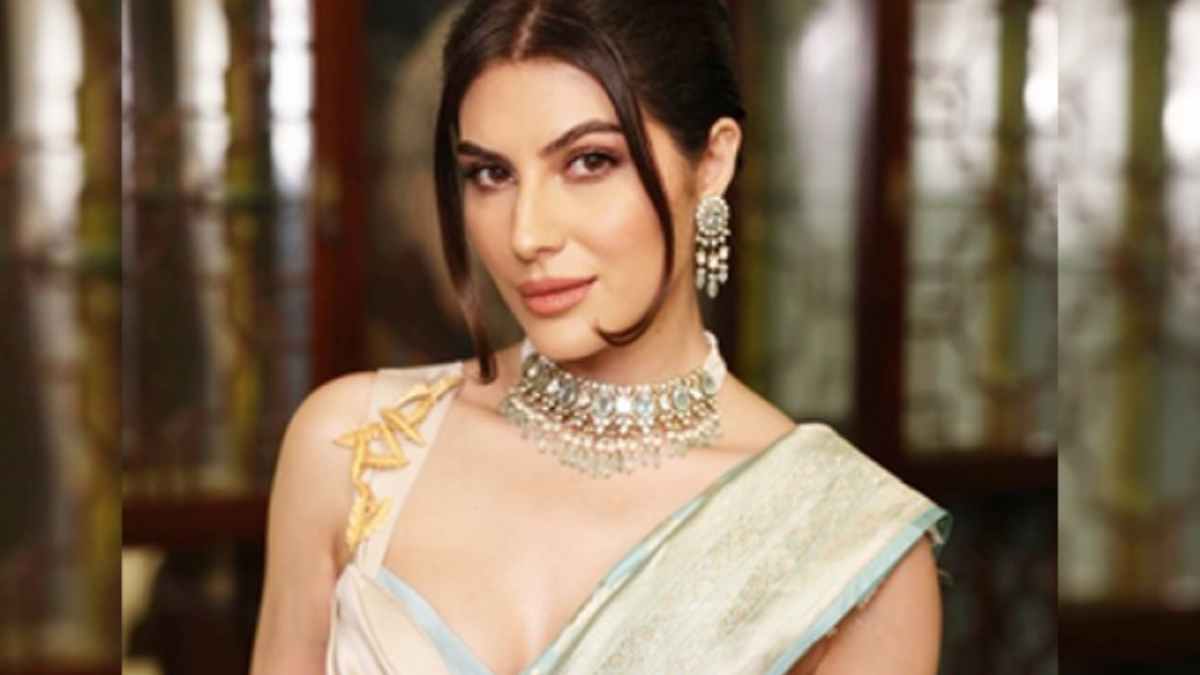 Sacred Games Fame Elnaaz Norouzi Alleges Bollywood Of Being Unfair? See What The Actress Has To Say About The Industry!