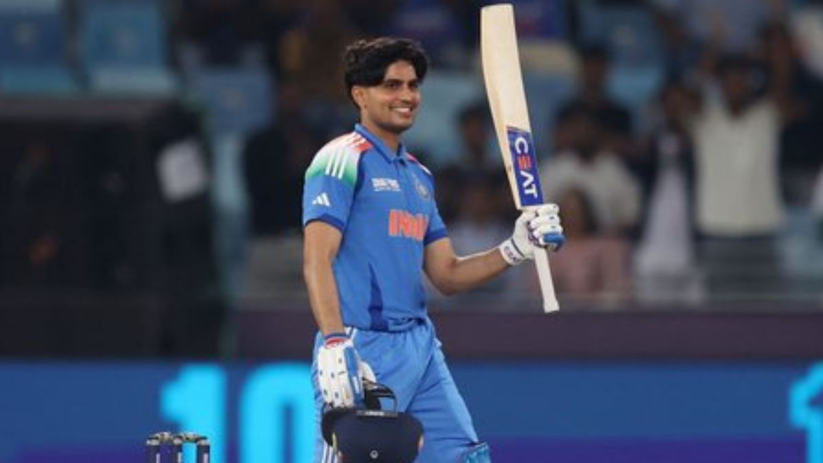 Virat Kohli achieves big milestone in Champions Trophy semifinal against Australia-1-2-3