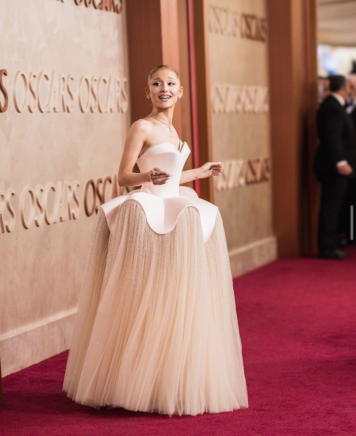 Oscars 2025 Best Dressed: Selena Gomez To Mikey Madison, 8 Most Stunning Looks From The Academy Awards-1-2-3-4-5-6