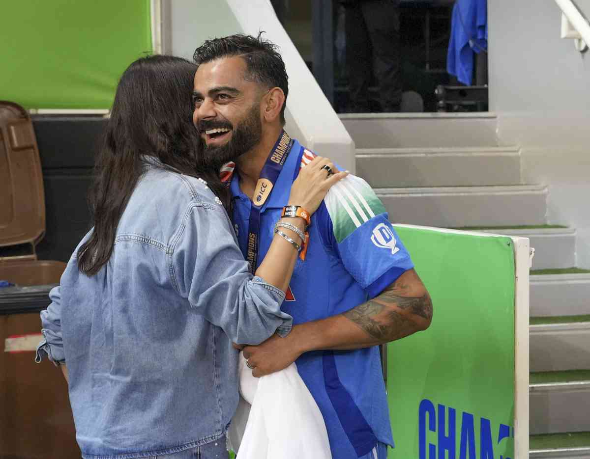 Champion Trophy 2025: 7 Unseen Pictures Of Virat-Anushka After Match That Shows They Are Couple Goals-1-2-3-4-5-6