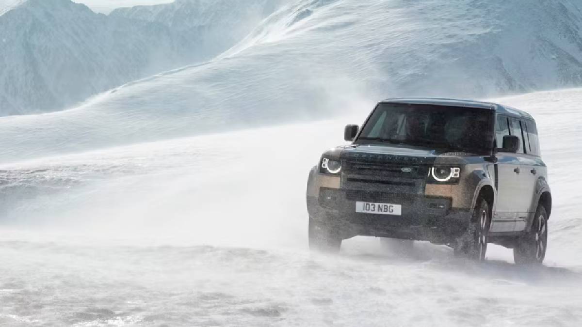 Land Rover Defender 110