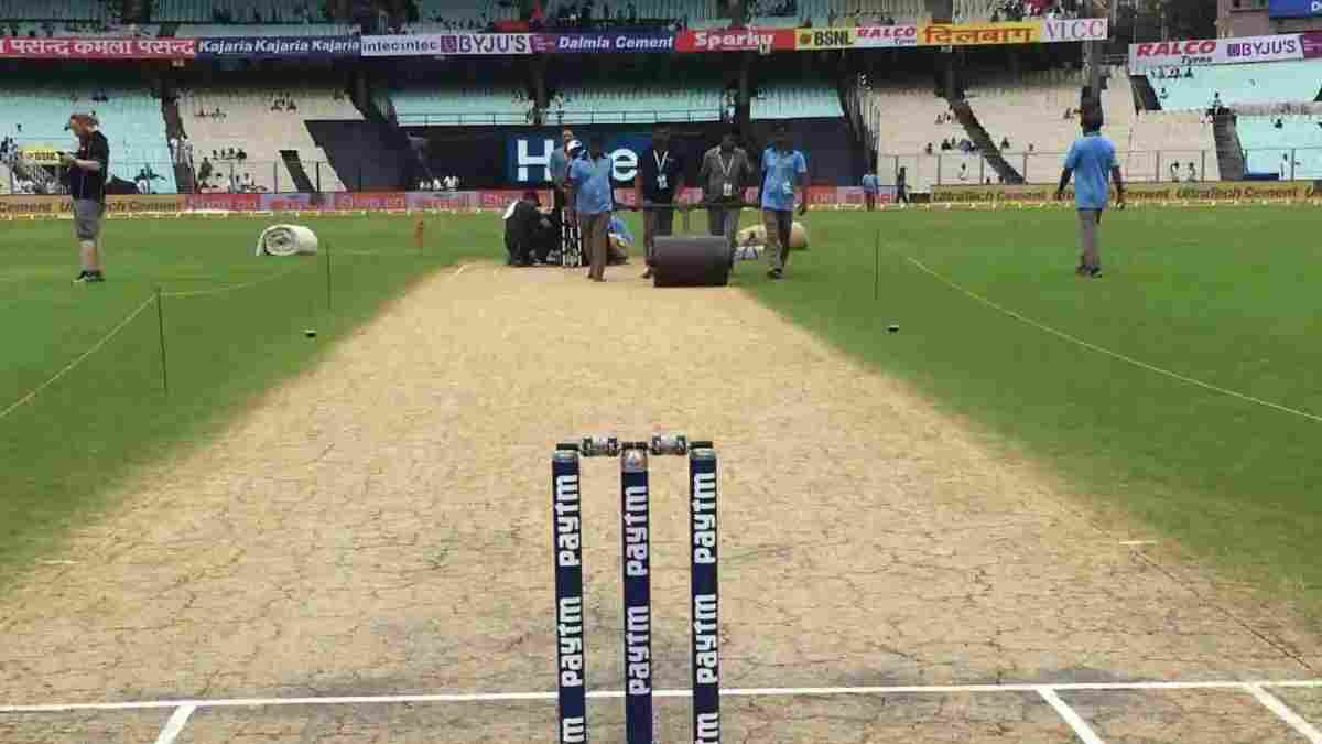 Eden Gardens pitch report