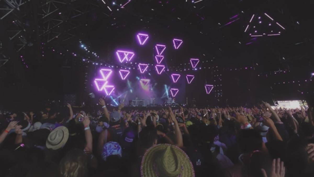 Coachella Day 2 Star-Studded Lineup Revealed: When And Where To Catch Travis Scott, Charli XCX & More Live! Coachella Day 2 Star-Studded Lineup Revealed: When And Where To Catch Travis Scott, Charli XCX & More Live!