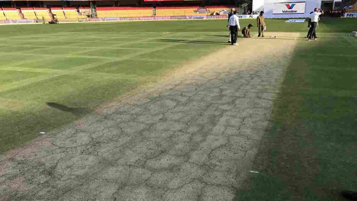 M Chinnaswamy Stadium pitch report