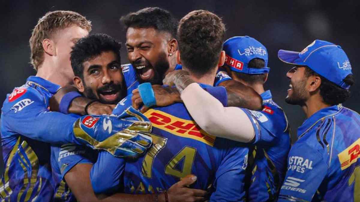 MI beat SRH by 4 wickets