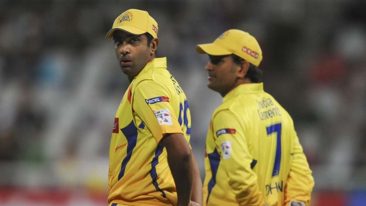 Ravichandran Ashwin and MS Dhoni (Photo Credit - X-Platform)