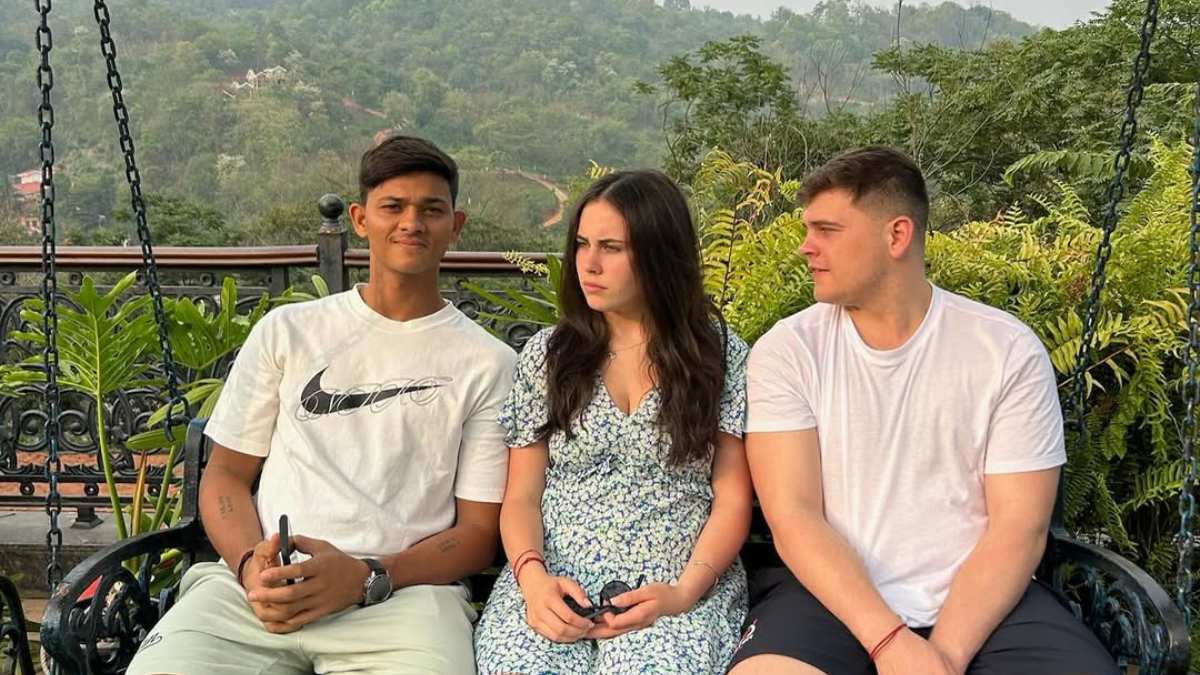 IPL 2025: Family Friends or Future In-Laws? Yashasvi Jaiswal And Henry Hamilton’s Bond Raises Eyebrows