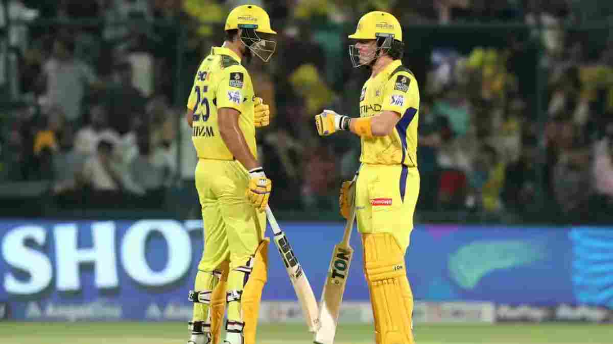 Chennai Super Kings faced defeat against Rajasthan Royals at the Arun Jaitley Stadium