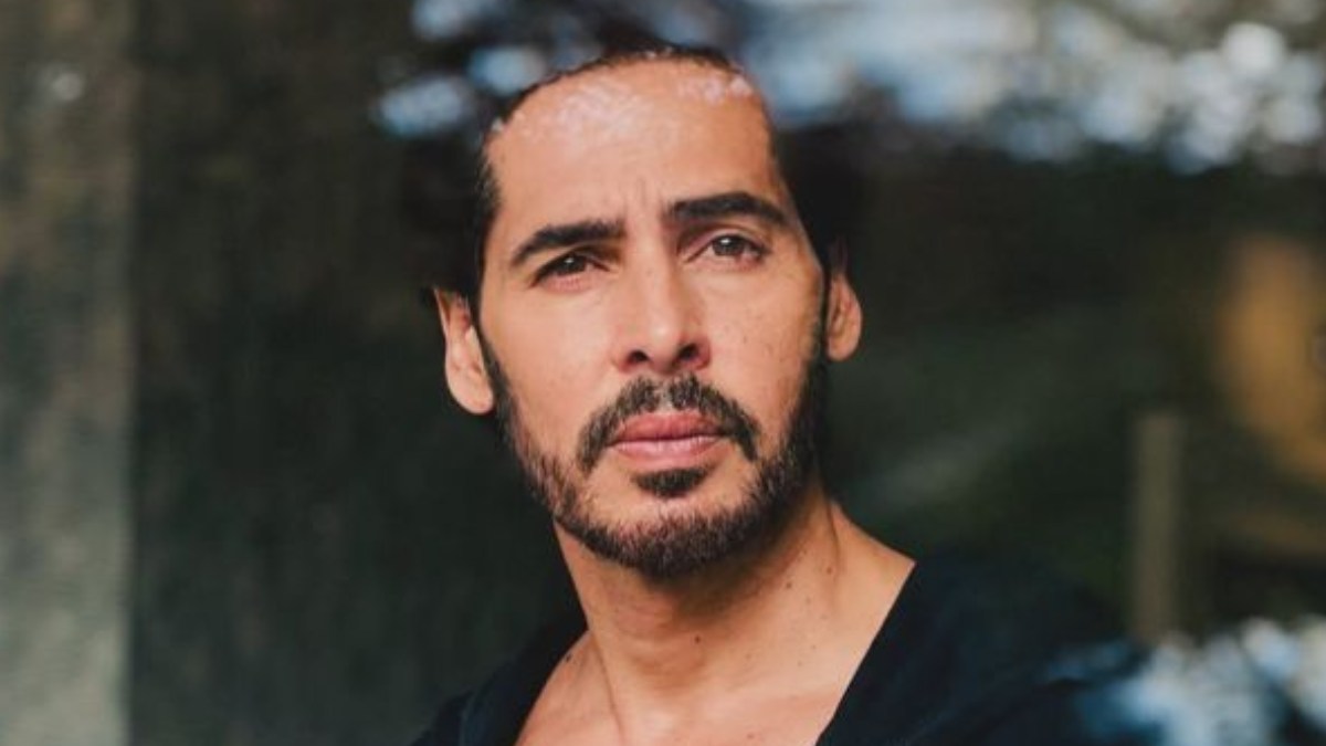 Dino Morea Dino Morea Grilled By Mumbai Police Over Rs 65 Crore Scam- What Is The Mithi River Desilting Case Linked To The Actor?