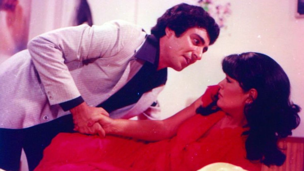 Raj-Babbar Raj Babbar Turns 73: How A Bold Role In 'Insaaf Ka Tarazu' Shaped His Career And Sparked A Storm!