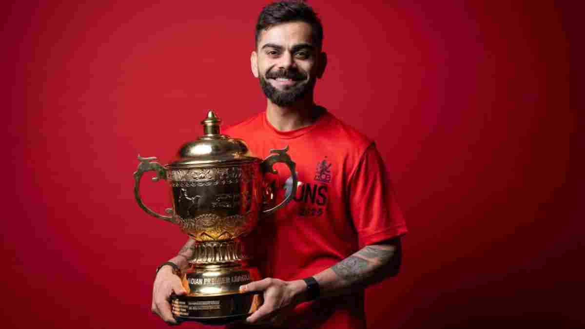 Virat Kohli with IPL 2025 Trophy