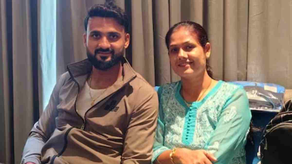 Akashdeep with his sister Jyoti