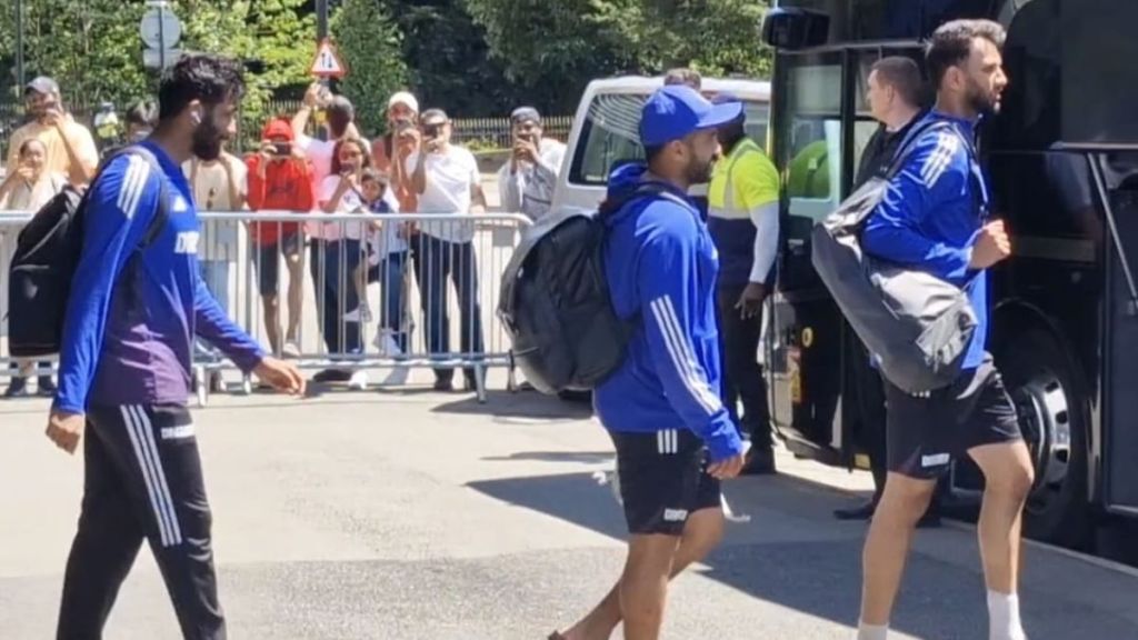 From Lord’s Balconies to Fan Thrills: How the India-England Series is Breathing New Life into Test Cricket!