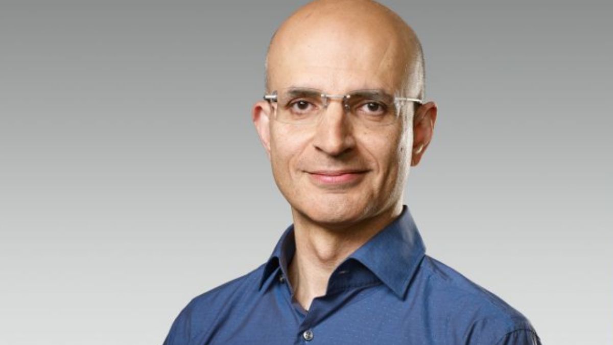 Who Is Sabih Khan? Meet The Indian-Origin Executive Appointed As Apple's New Chief Operating Officer