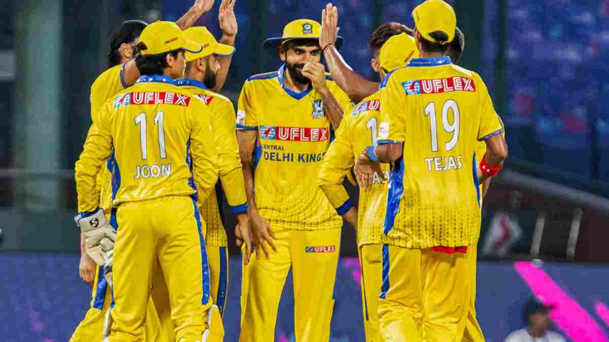 Central Delhi Kings win by 9-wickets against New Delhi Tigers