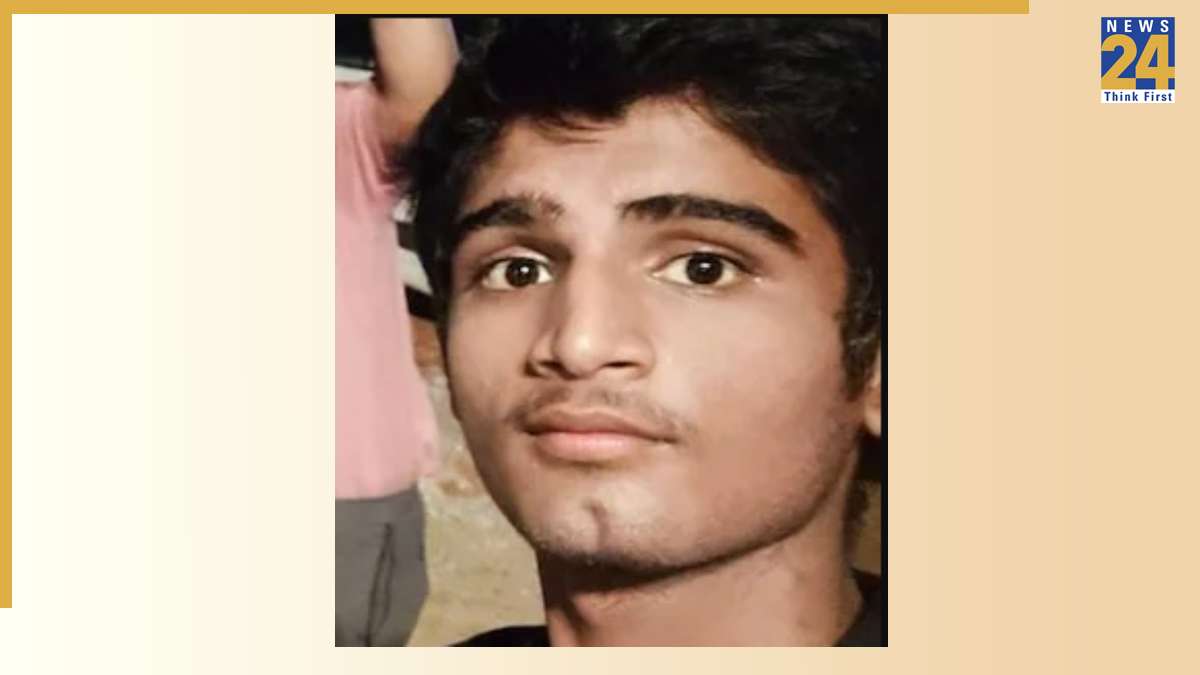 Class 10 murder Gujarat School Vandalised by Parents Amid Protests After Class 10 Student’s Stabbing Incident