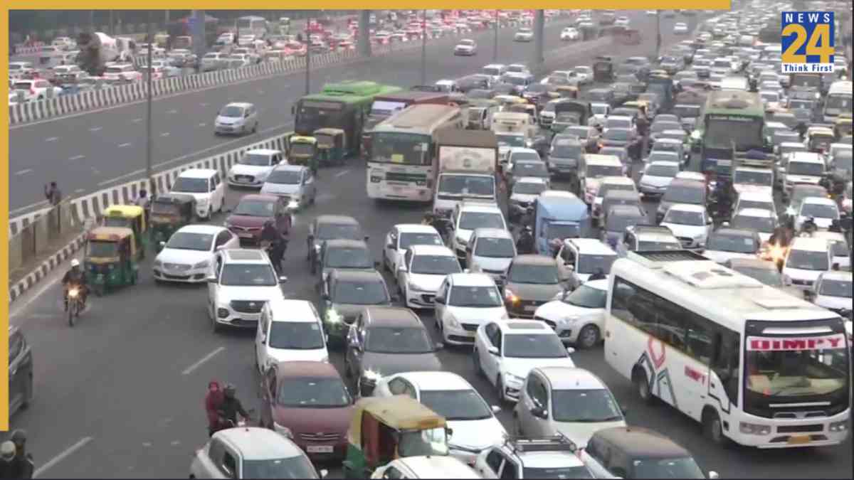 Delhi Traffic Alert: Key routes affected as Palam railway crossing closed for 3 months – Check alternate routes