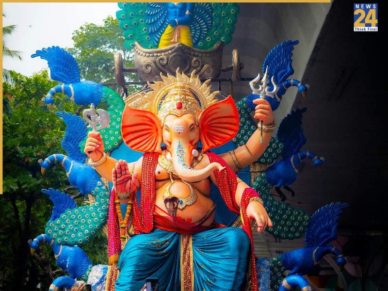 Ganesh Chaturthi 2025 Ganesh Chaturthi Special: Discover India’s Unique Ways Of Welcoming Lord Ganesha-1-2-3