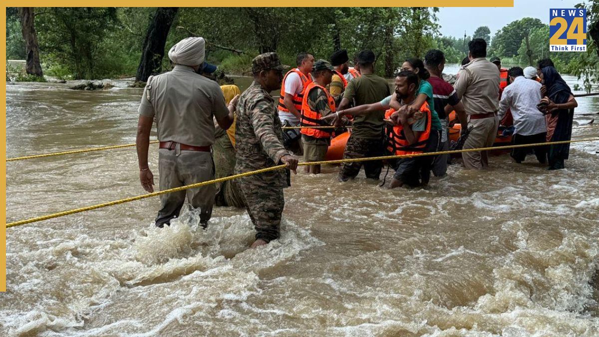 Jammu Kashmir Jammu And Kashmir Rains: Traffic Police Issues Advisory For Today On NH-44