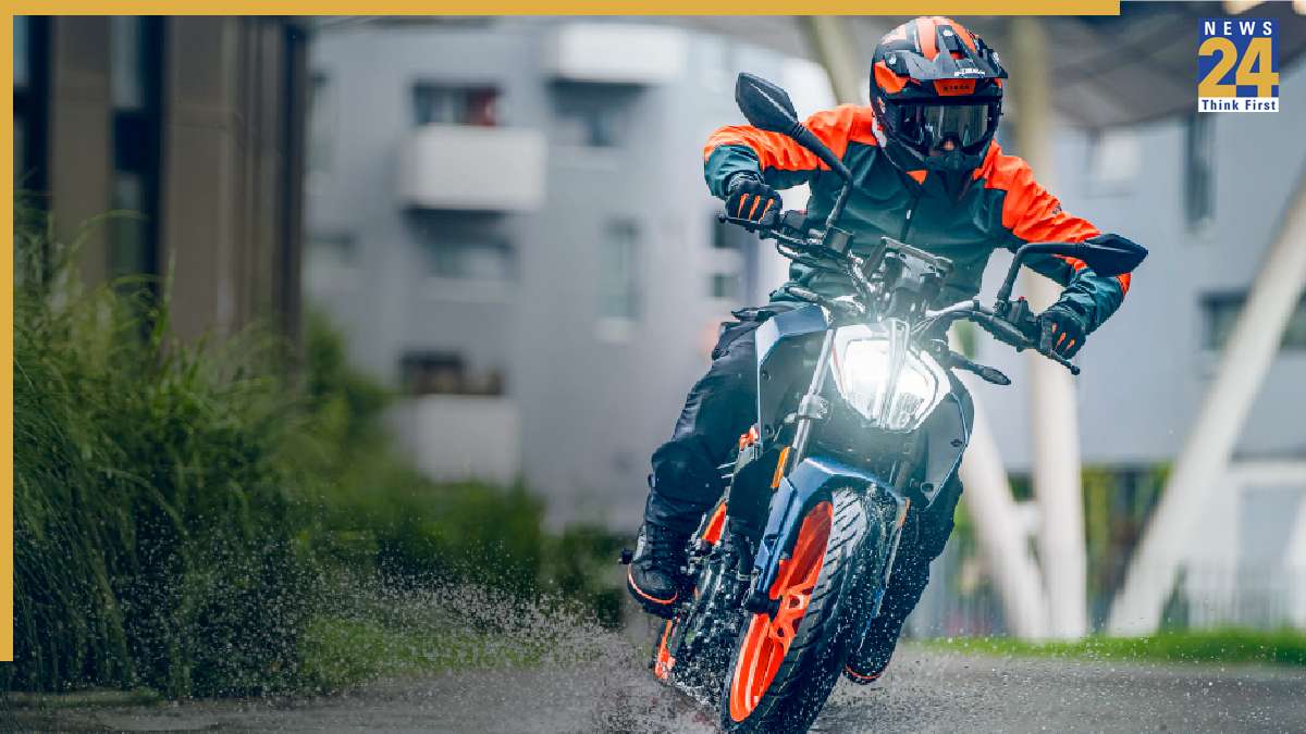 KTM Duke 160