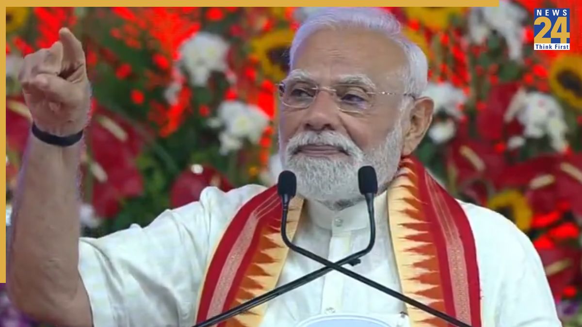 Modi Swadesh 'We'll Keep Growing Stronger; Put Swadeshi Boards Outside Shops': PM Modi On Trump Tariff As More US Duties Loom