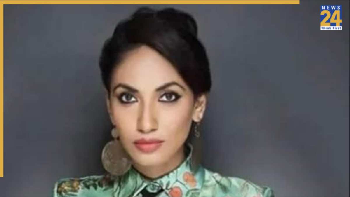 Producer Prerna Arora Producer Prerna Arora Backs Karan Johar On Rude Podcasters