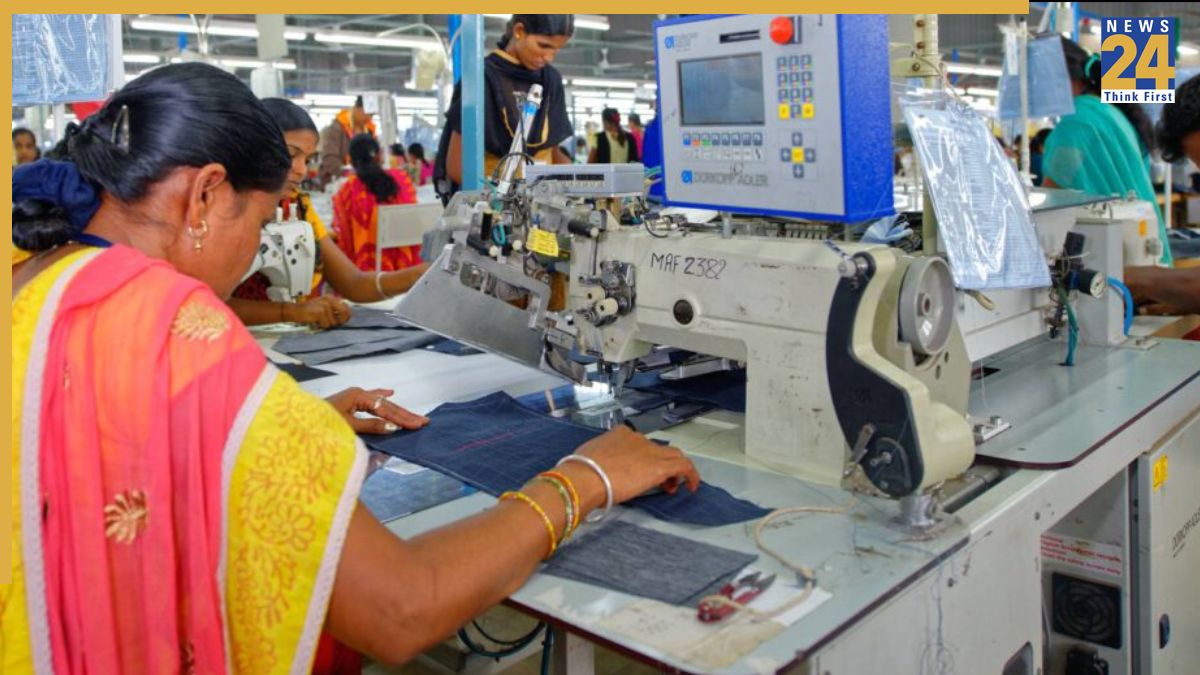 Setback For Indian Textile Industry: Hours After Trump Notifies Additional Tariff, Export Units In Tirupur, Noida, Surat Halt Production – Here’s Why!